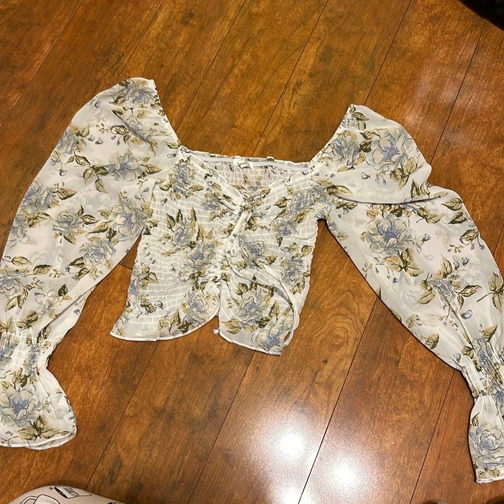 Crop top